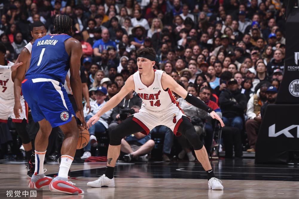 蜡像让球迷 蜡像让球迷