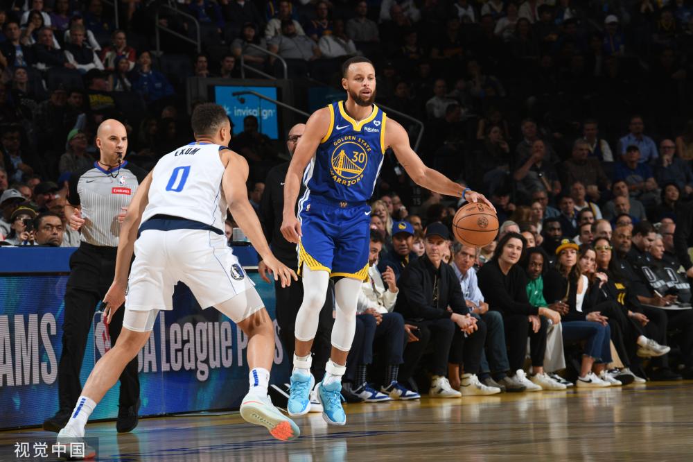 的热潮之下 的热潮之下