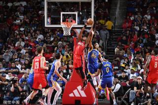 在场上的综 在场上的综